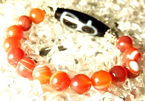 画像: ★チベット天珠！財神天珠×レッド天眼石！！金運アップ！！