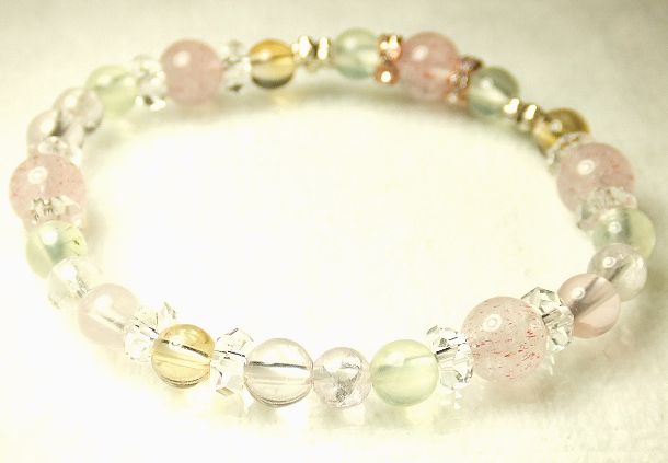 画像: ★ストロベリークォーツ×クンツァイト！！大人気ストーン満載！おしゃれブレス！