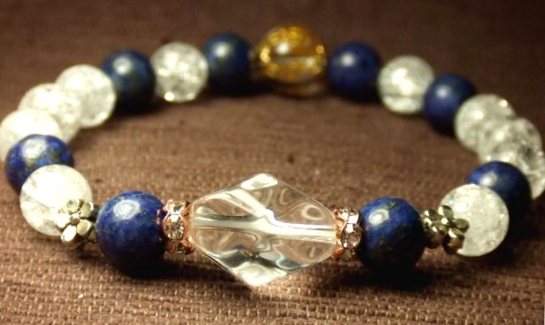 画像: ★スピリチュアルカウンセラーの江原さんもおすすめ！ラピスラズリ！クラック水晶！観音菩薩・六字真言入り！