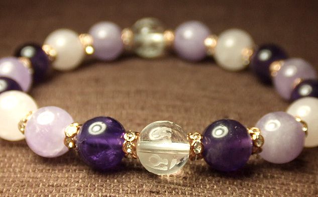 画像1: ★きれいなグラデーション★ラベンダーアメジスト×アメジスト×ローズクォーツ★観音・六字真言入り！