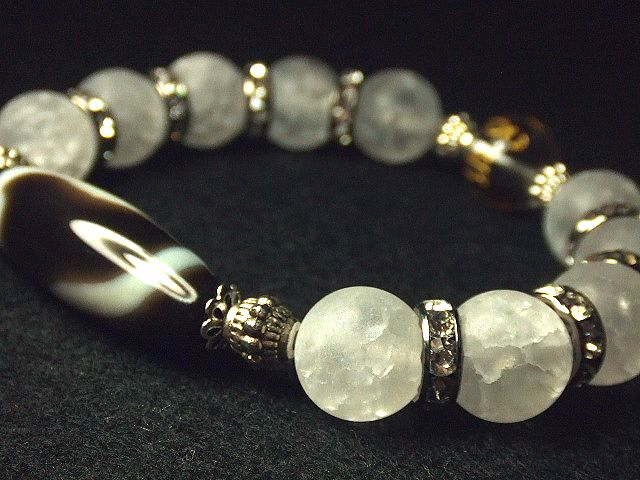 画像: ★大人気★金運アップ★白蛇天珠×観音菩薩！！フロストクラッククリスタル！！ユニークデザイン！！