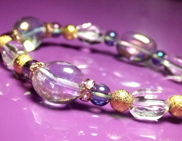 画像: ★ラベンダーフラッシュ★アクアオーラ★水晶タンブルカット★金のスターダスト！！