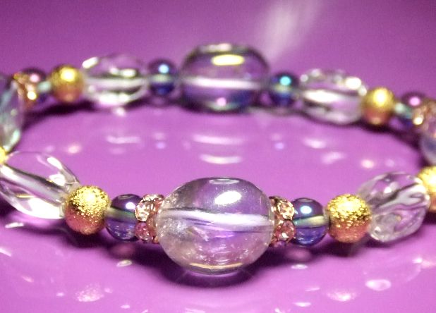 画像1: ★ラベンダーフラッシュ★アクアオーラ★水晶タンブルカット★金のスターダスト！！